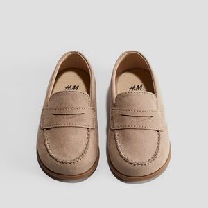 H&M toddlers Suede Penny Loafers in Beige